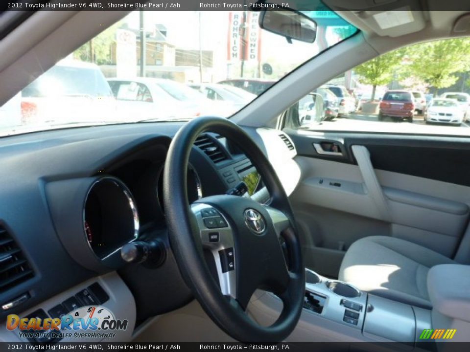 2012 Toyota Highlander V6 4WD Shoreline Blue Pearl / Ash Photo #18