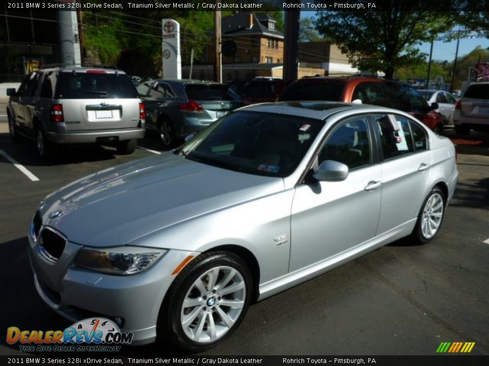 2011 BMW 3 Series 328i xDrive Sedan Titanium Silver Metallic / Gray Dakota Leather Photo #3