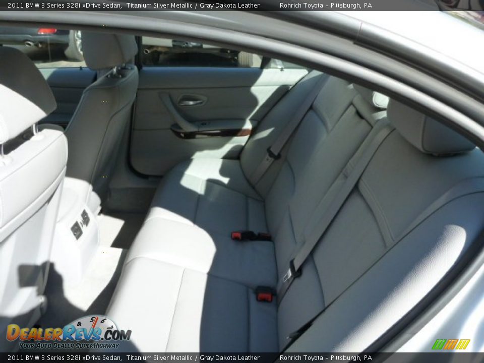 2011 BMW 3 Series 328i xDrive Sedan Titanium Silver Metallic / Gray Dakota Leather Photo #5