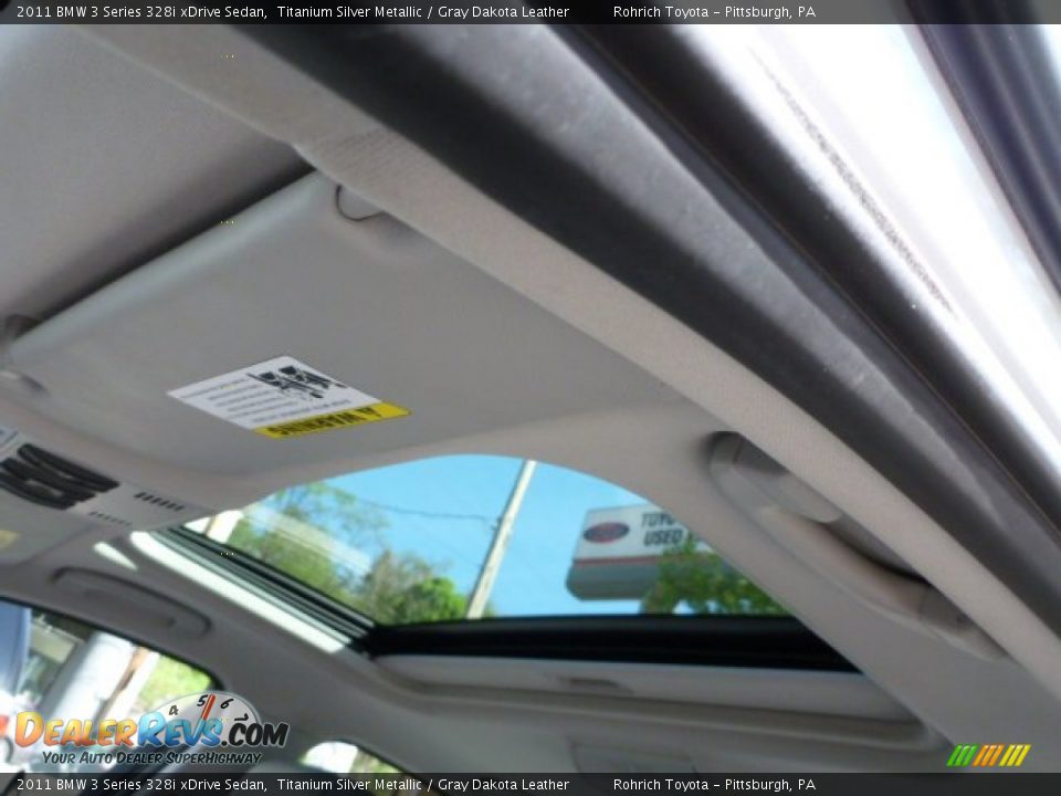 2011 BMW 3 Series 328i xDrive Sedan Titanium Silver Metallic / Gray Dakota Leather Photo #7