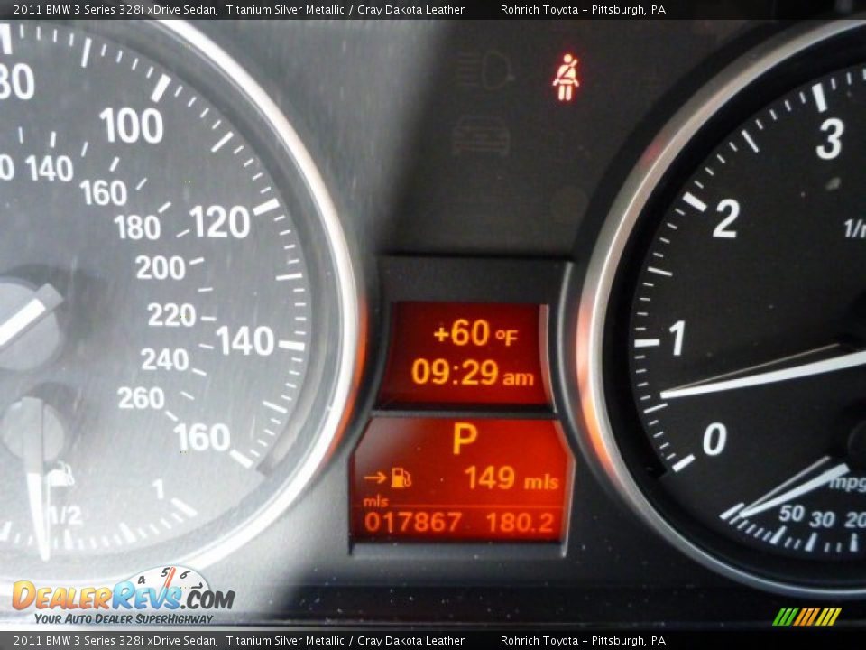 2011 BMW 3 Series 328i xDrive Sedan Titanium Silver Metallic / Gray Dakota Leather Photo #9