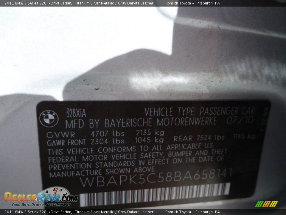 2011 BMW 3 Series 328i xDrive Sedan Titanium Silver Metallic / Gray Dakota Leather Photo #20