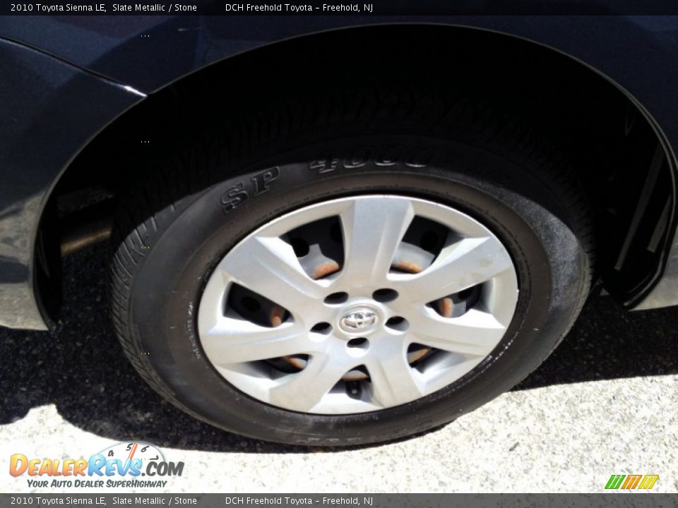 2010 Toyota Sienna LE Slate Metallic / Stone Photo #20