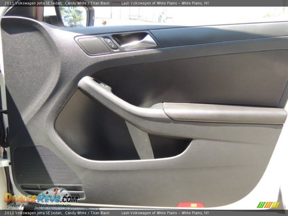 2011 Volkswagen Jetta SE Sedan Candy White / Titan Black Photo #9