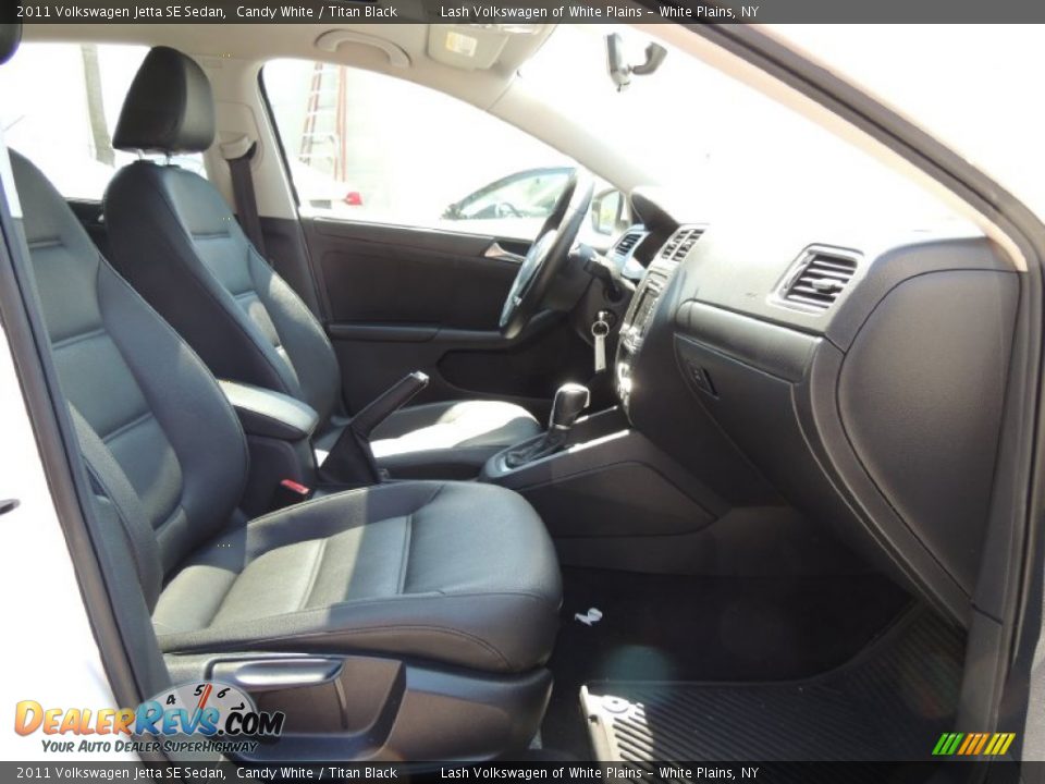 2011 Volkswagen Jetta SE Sedan Candy White / Titan Black Photo #11