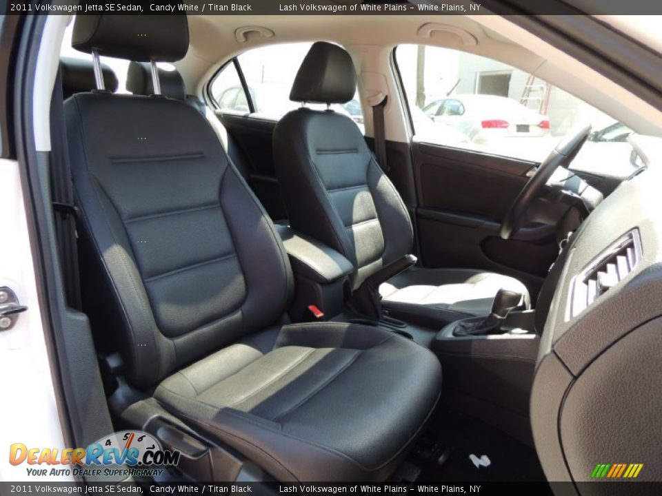 2011 Volkswagen Jetta SE Sedan Candy White / Titan Black Photo #12