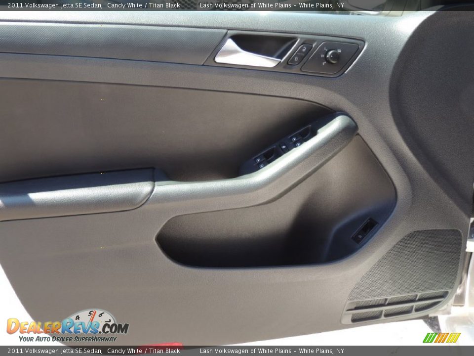 2011 Volkswagen Jetta SE Sedan Candy White / Titan Black Photo #13