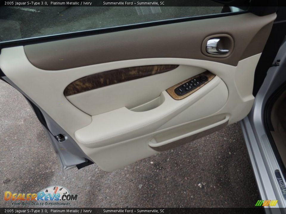 2005 Jaguar S-Type 3.0 Platinum Metallic / Ivory Photo #6