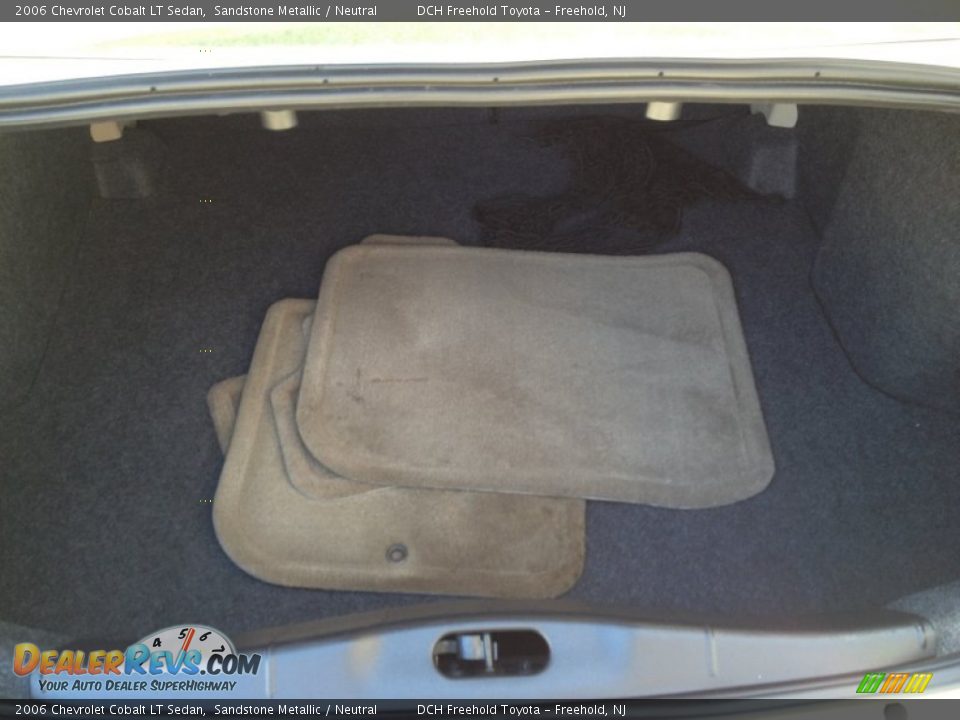 2006 Chevrolet Cobalt LT Sedan Sandstone Metallic / Neutral Photo #20