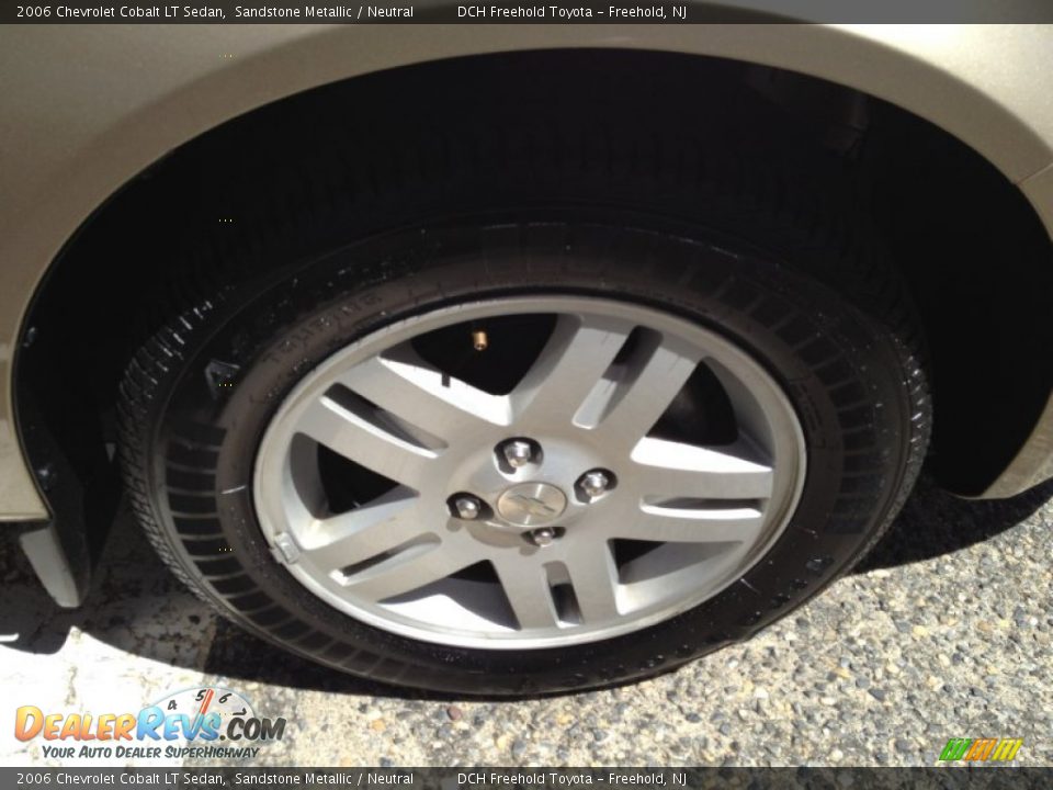 2006 Chevrolet Cobalt LT Sedan Sandstone Metallic / Neutral Photo #27
