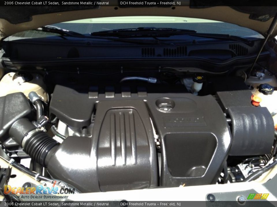 2006 Chevrolet Cobalt LT Sedan Sandstone Metallic / Neutral Photo #28