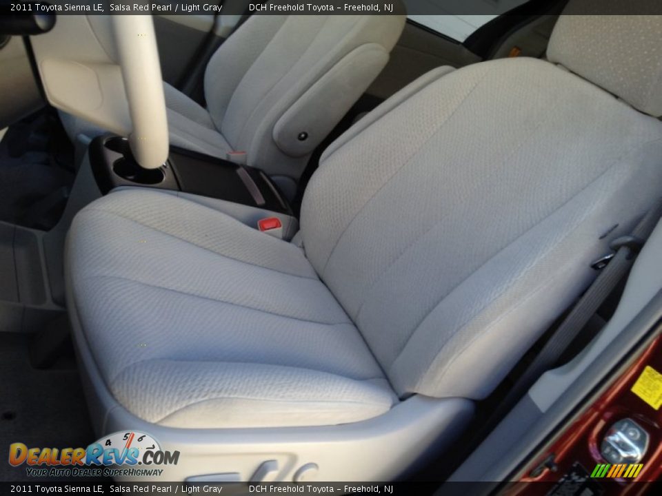 2011 Toyota Sienna LE Salsa Red Pearl / Light Gray Photo #16