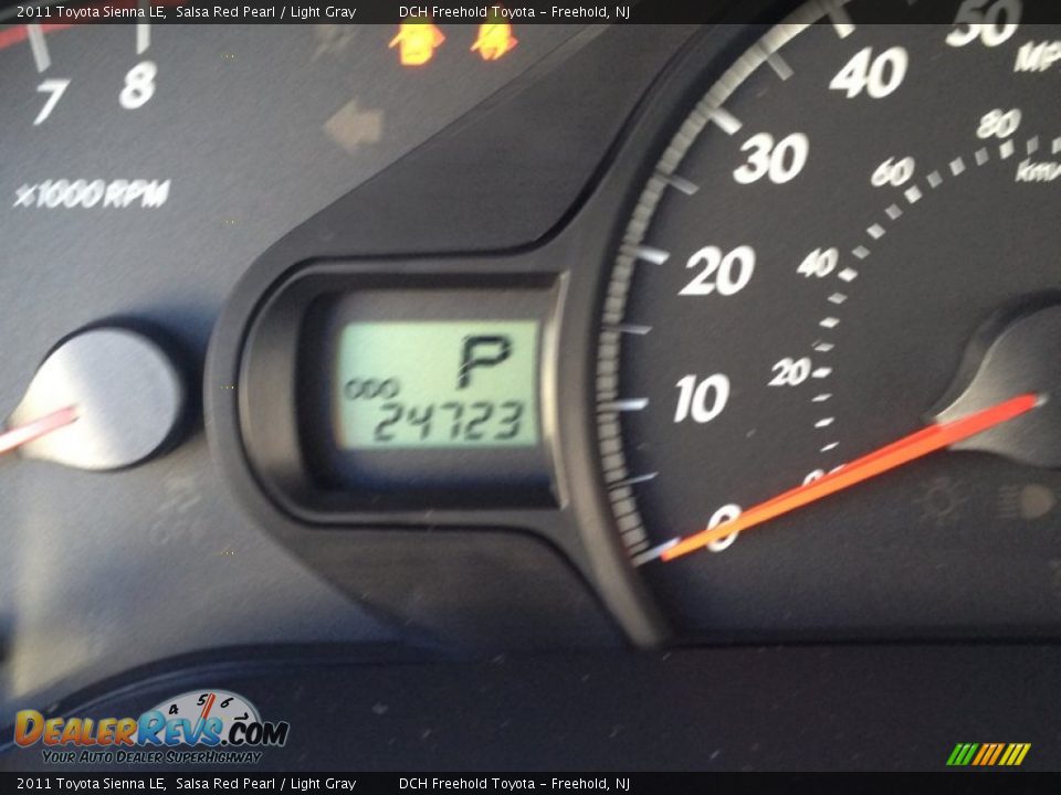 2011 Toyota Sienna LE Salsa Red Pearl / Light Gray Photo #20