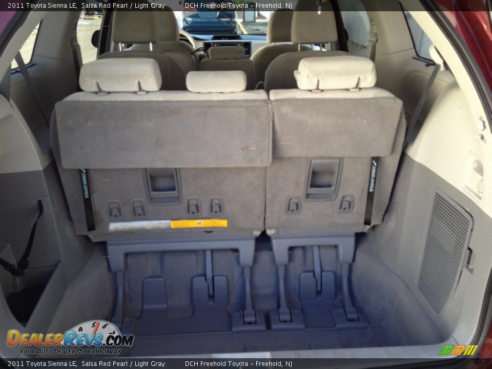 2011 Toyota Sienna LE Salsa Red Pearl / Light Gray Photo #22