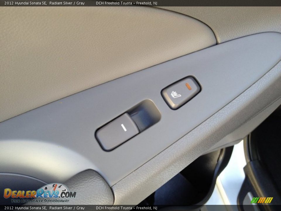 2012 Hyundai Sonata SE Radiant Silver / Gray Photo #10