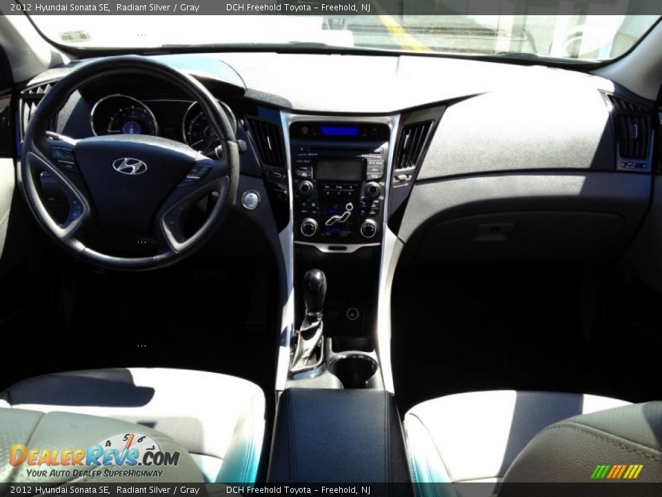2012 Hyundai Sonata SE Radiant Silver / Gray Photo #12