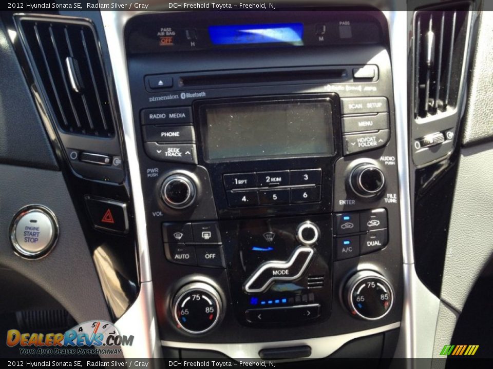 2012 Hyundai Sonata SE Radiant Silver / Gray Photo #24