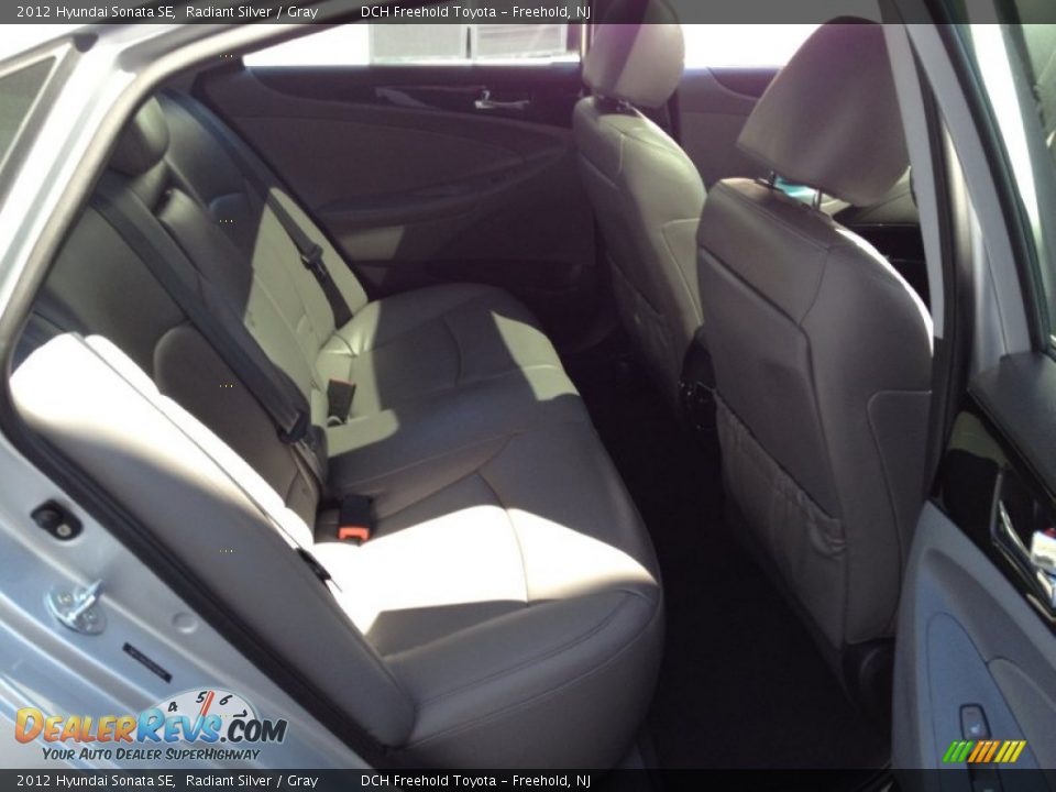 2012 Hyundai Sonata SE Radiant Silver / Gray Photo #29