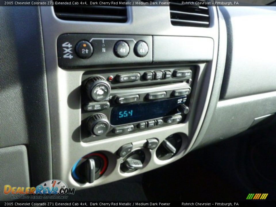2005 Chevrolet Colorado Z71 Extended Cab 4x4 Dark Cherry Red Metallic / Medium Dark Pewter Photo #19