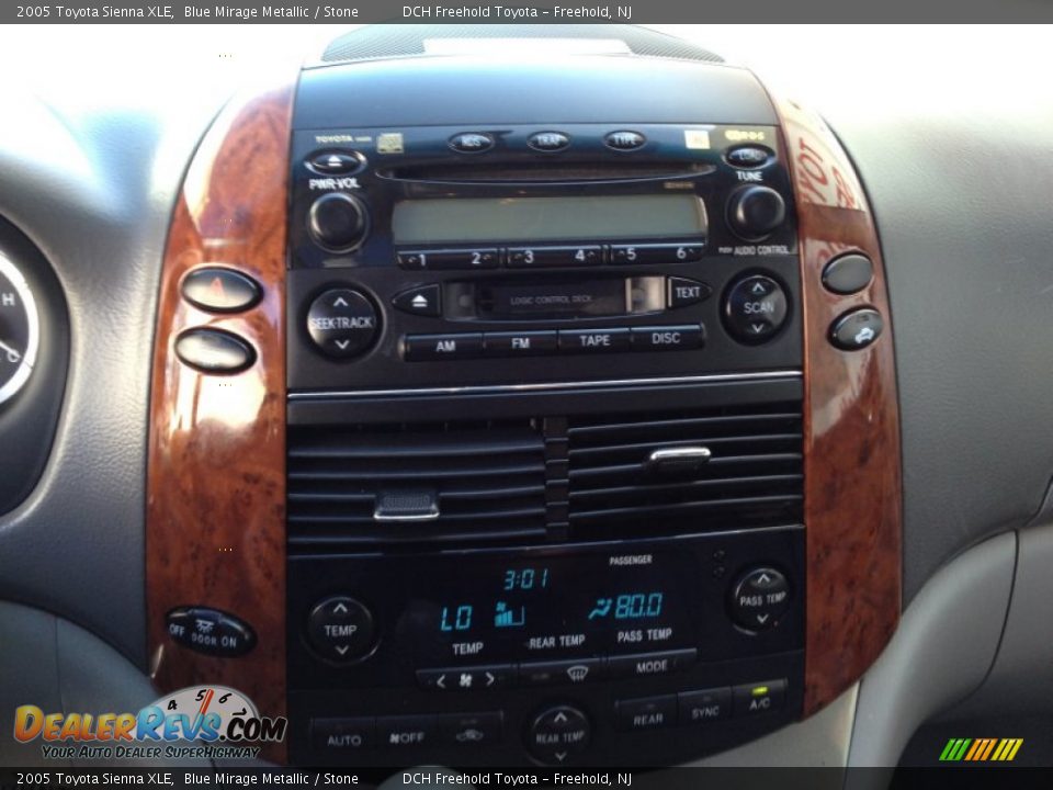 2005 Toyota Sienna XLE Blue Mirage Metallic / Stone Photo #19
