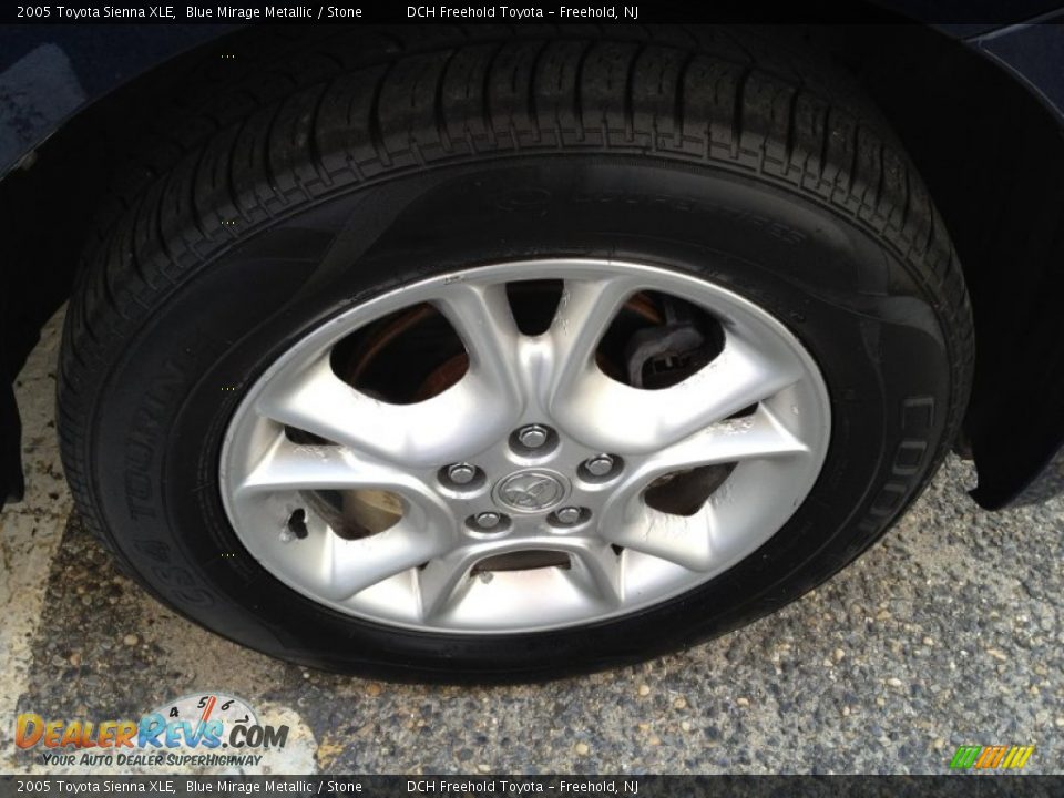 2005 Toyota Sienna XLE Blue Mirage Metallic / Stone Photo #28