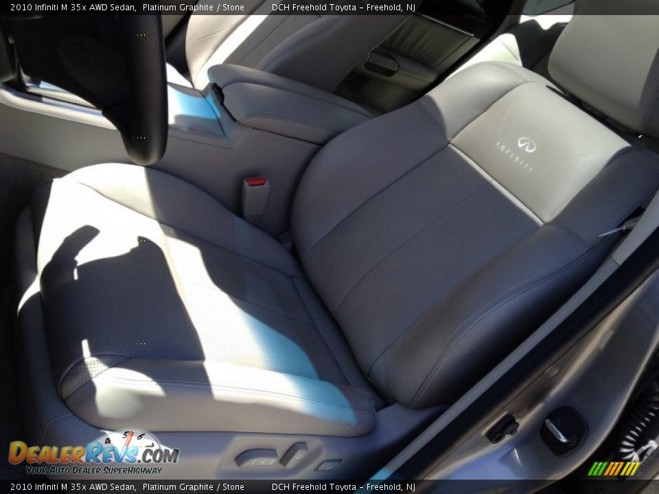 2010 Infiniti M 35x AWD Sedan Platinum Graphite / Stone Photo #17