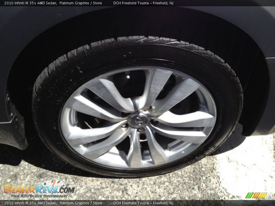 2010 Infiniti M 35x AWD Sedan Platinum Graphite / Stone Photo #31
