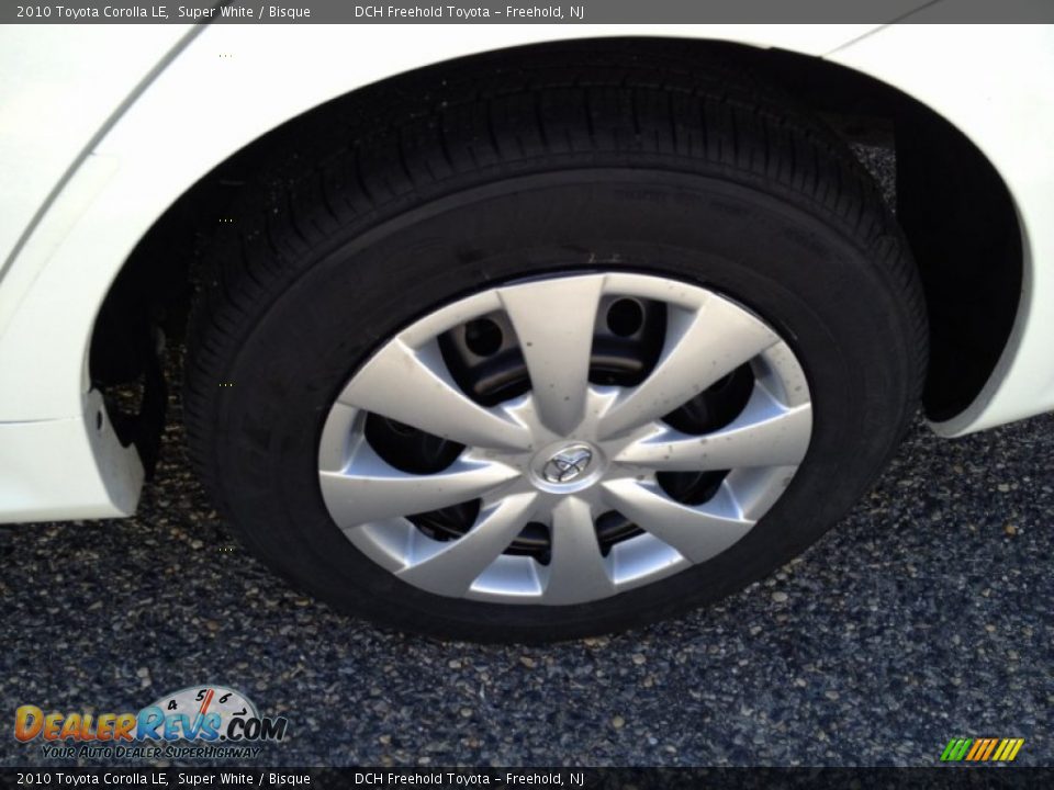 2010 Toyota Corolla LE Super White / Bisque Photo #7