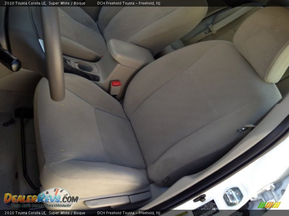 2010 Toyota Corolla LE Super White / Bisque Photo #15