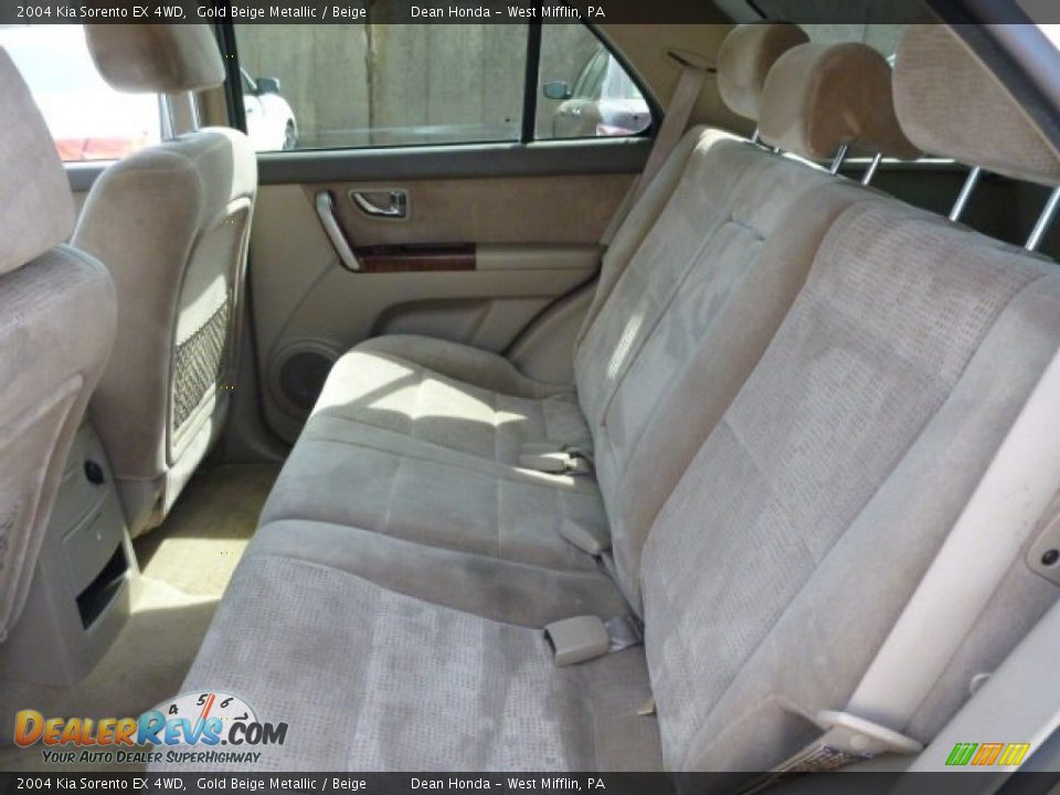 2004 Kia Sorento EX 4WD Gold Beige Metallic / Beige Photo #10