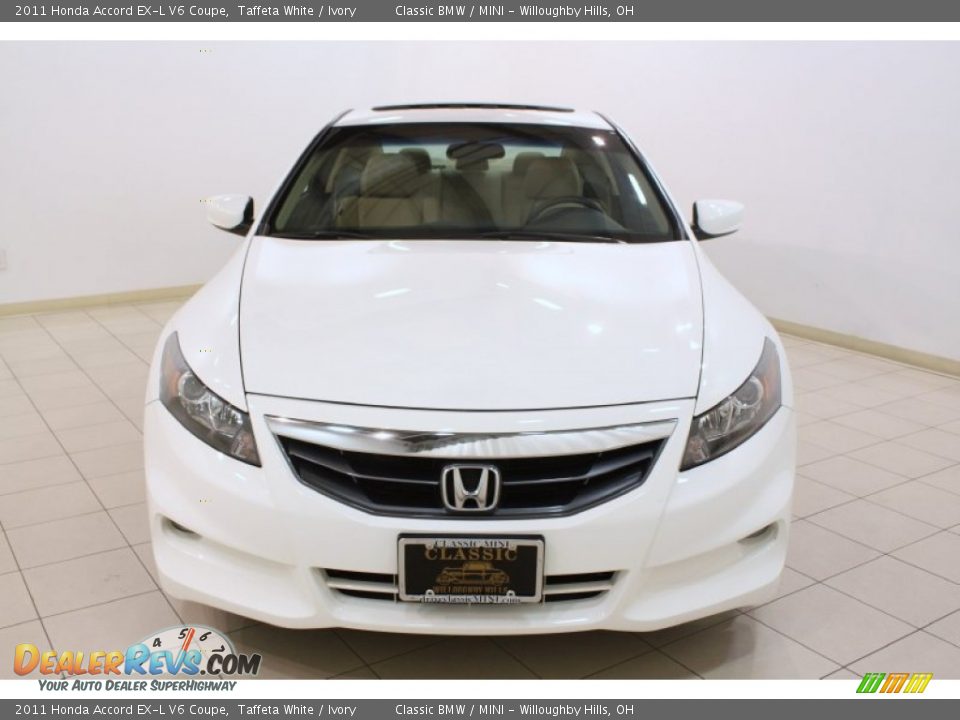 2011 Honda Accord EX-L V6 Coupe Taffeta White / Ivory Photo #2