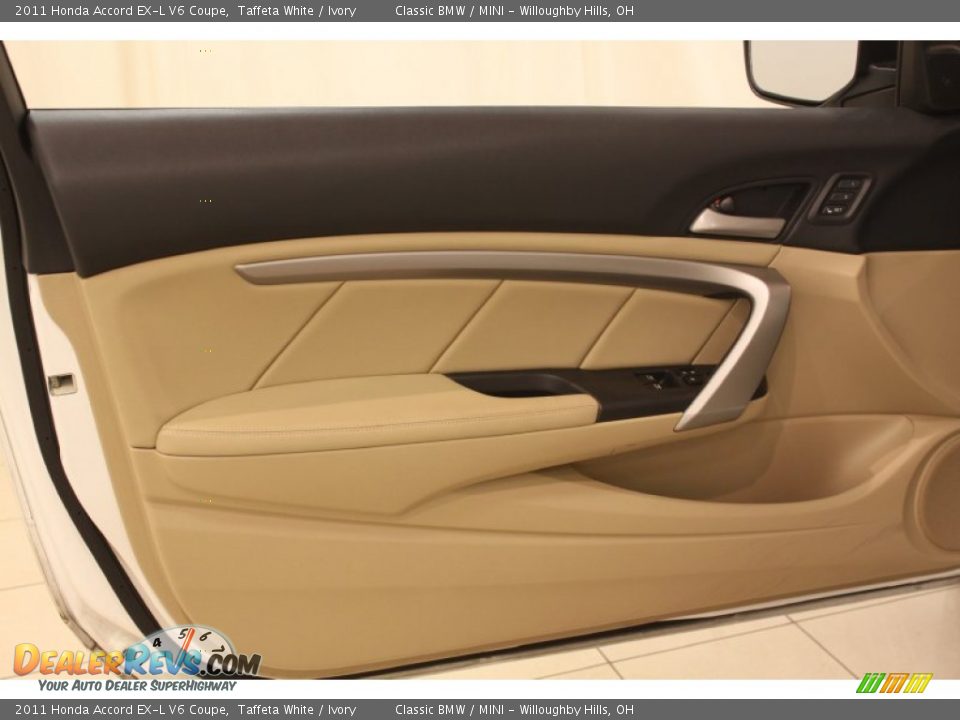 2011 Honda Accord EX-L V6 Coupe Taffeta White / Ivory Photo #4