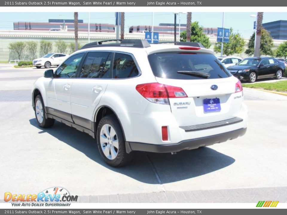 2011 Subaru Outback 2.5i Premium Wagon Satin White Pearl / Warm Ivory Photo #7