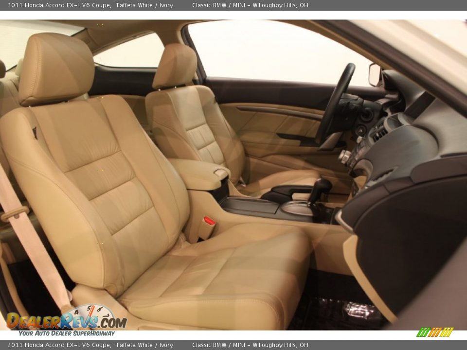 2011 Honda Accord EX-L V6 Coupe Taffeta White / Ivory Photo #18