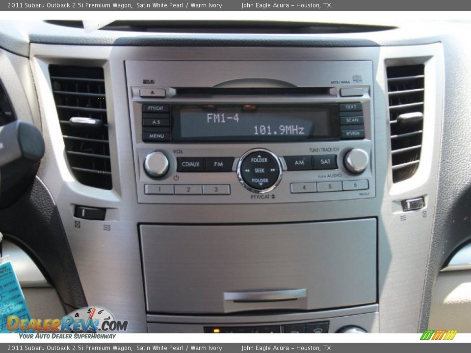 2011 Subaru Outback 2.5i Premium Wagon Satin White Pearl / Warm Ivory Photo #23