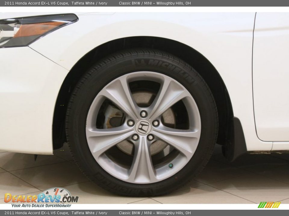 2011 Honda Accord EX-L V6 Coupe Taffeta White / Ivory Photo #23