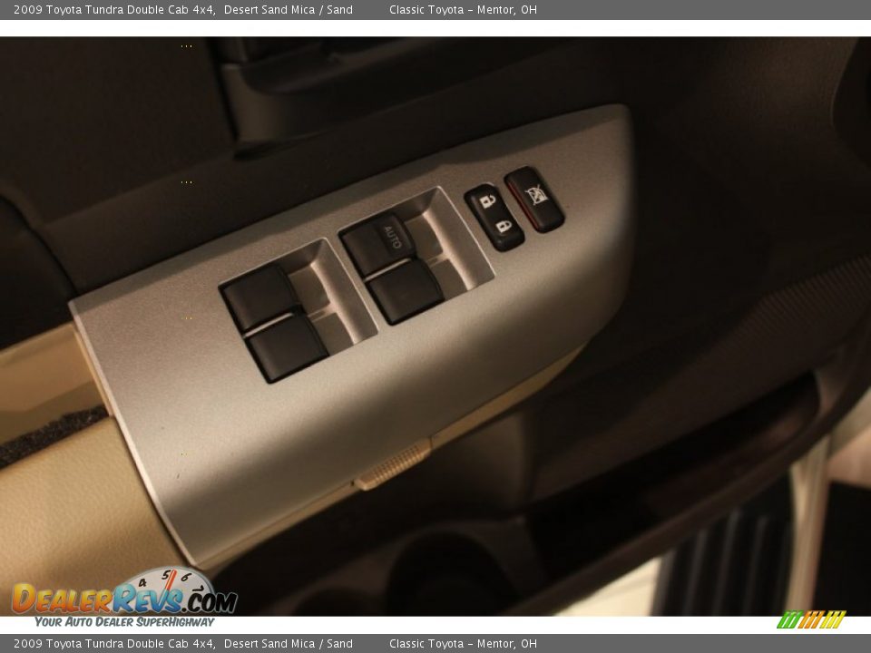 2009 Toyota Tundra Double Cab 4x4 Desert Sand Mica / Sand Photo #5