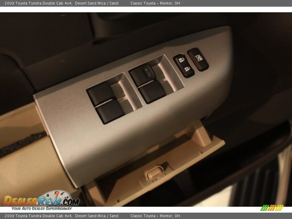 2009 Toyota Tundra Double Cab 4x4 Desert Sand Mica / Sand Photo #6
