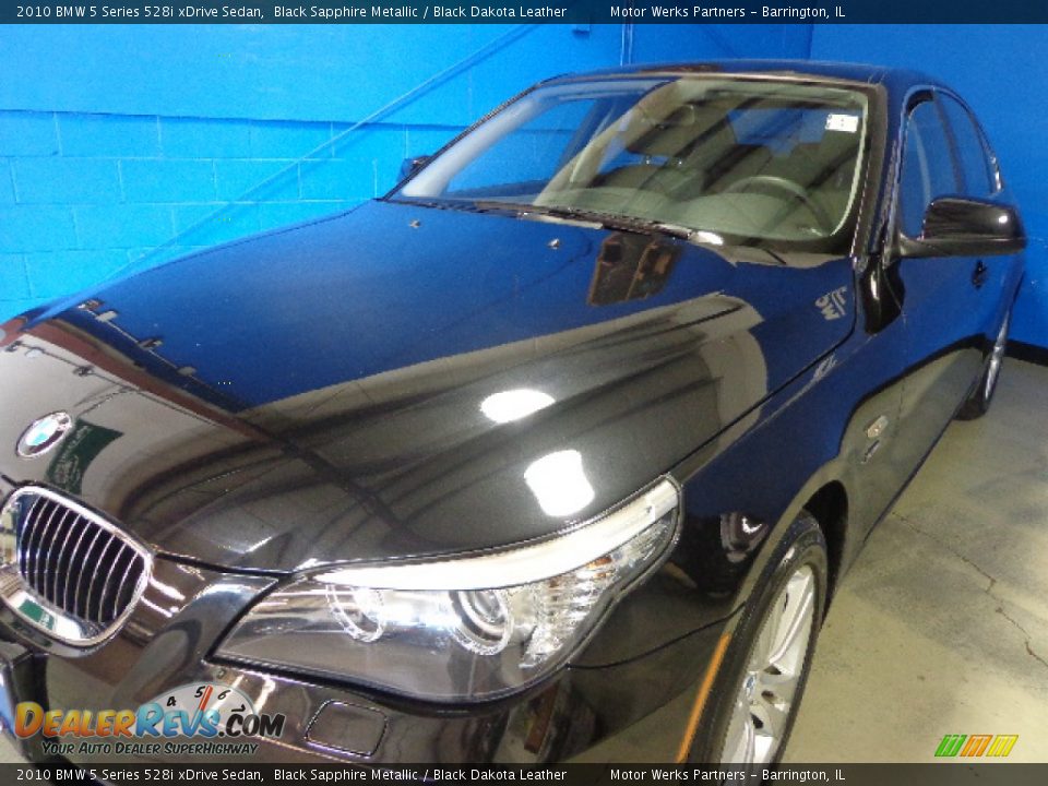 2010 BMW 5 Series 528i xDrive Sedan Black Sapphire Metallic / Black Dakota Leather Photo #4