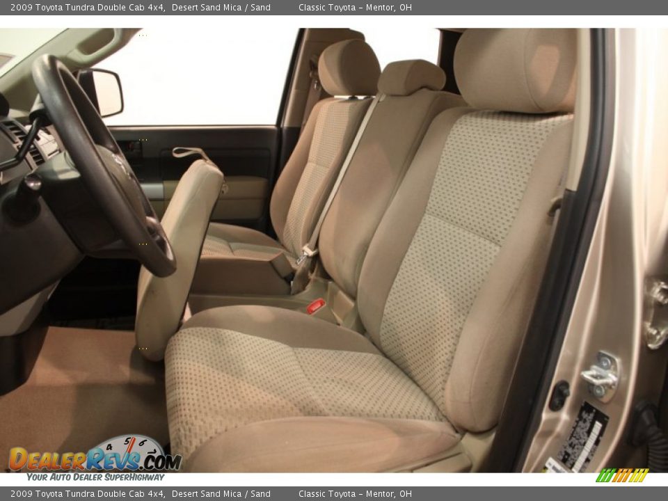 2009 Toyota Tundra Double Cab 4x4 Desert Sand Mica / Sand Photo #11