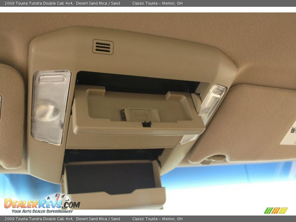 2009 Toyota Tundra Double Cab 4x4 Desert Sand Mica / Sand Photo #18