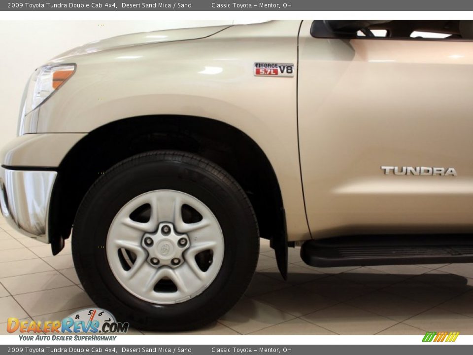 2009 Toyota Tundra Double Cab 4x4 Desert Sand Mica / Sand Photo #29