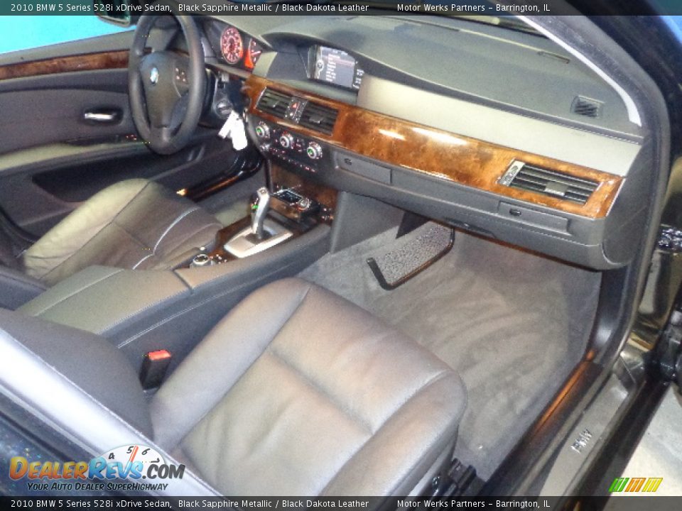 2010 BMW 5 Series 528i xDrive Sedan Black Sapphire Metallic / Black Dakota Leather Photo #29