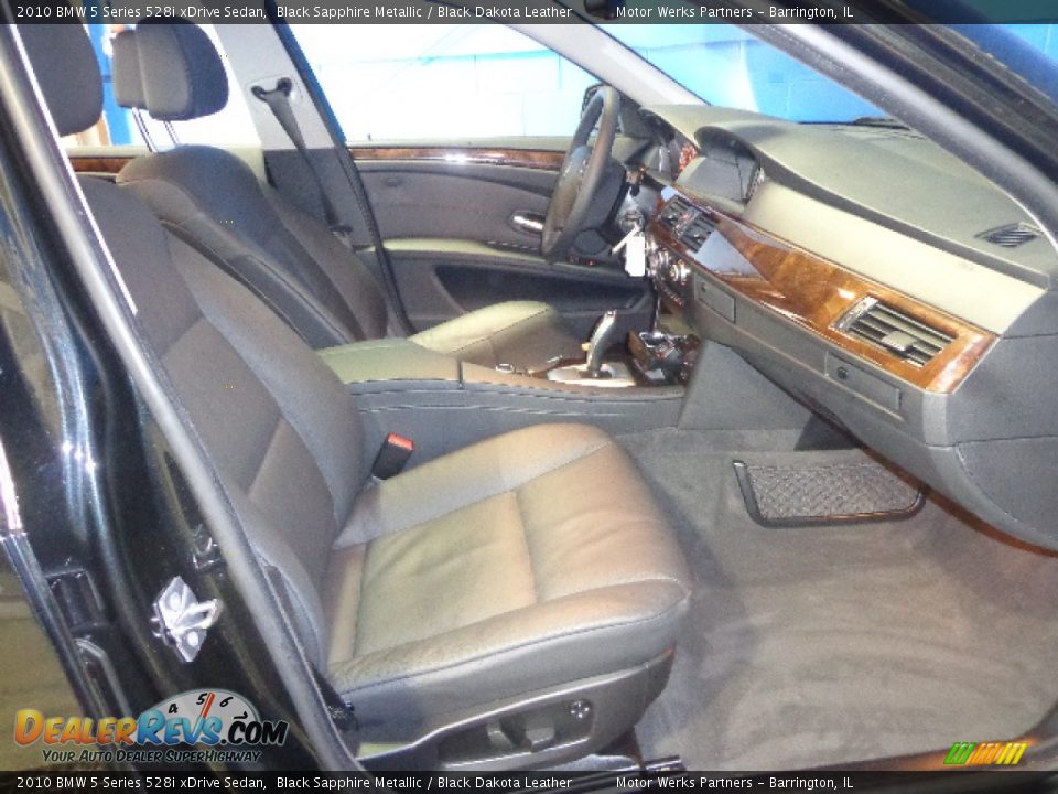2010 BMW 5 Series 528i xDrive Sedan Black Sapphire Metallic / Black Dakota Leather Photo #30