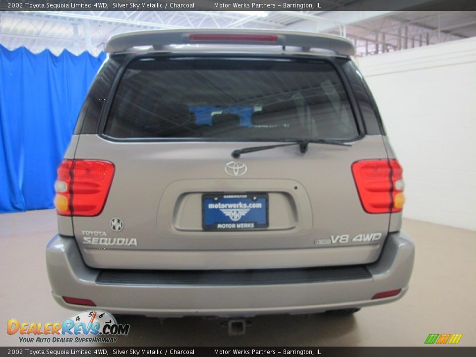 2002 Toyota Sequoia Limited 4WD Silver Sky Metallic / Charcoal Photo #6