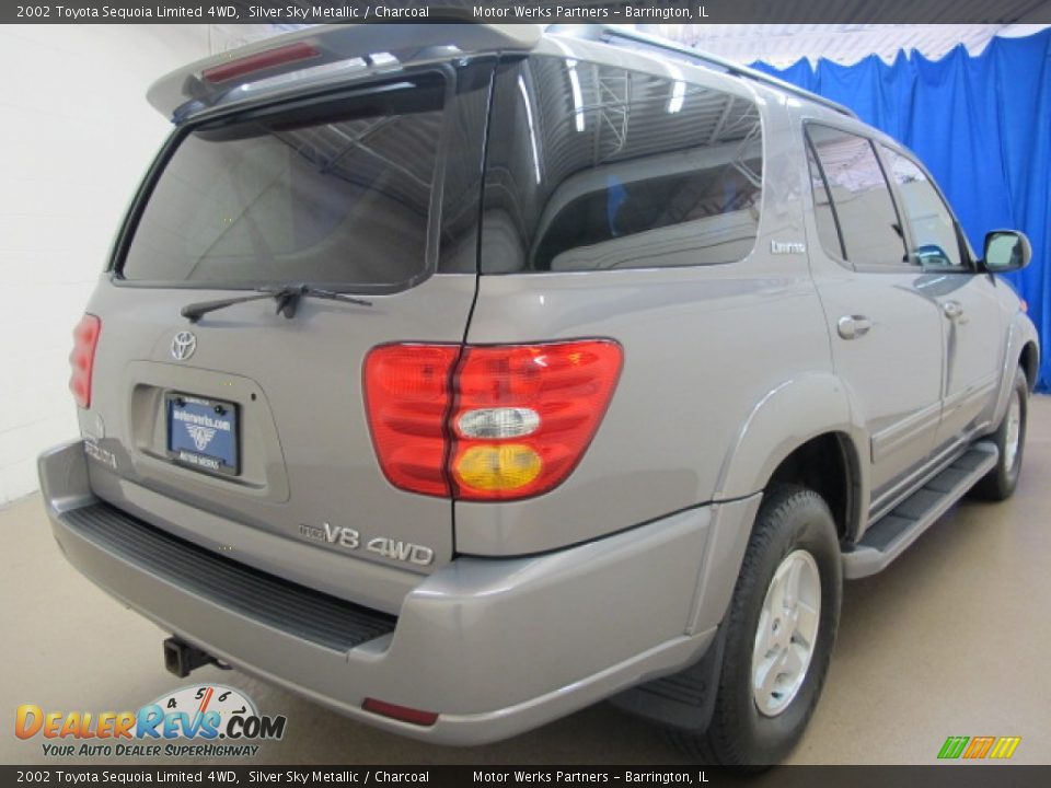 2002 Toyota Sequoia Limited 4WD Silver Sky Metallic / Charcoal Photo #7
