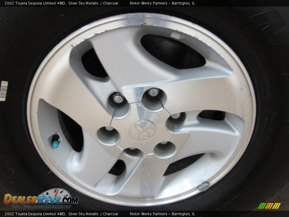 2002 Toyota Sequoia Limited 4WD Silver Sky Metallic / Charcoal Photo #12