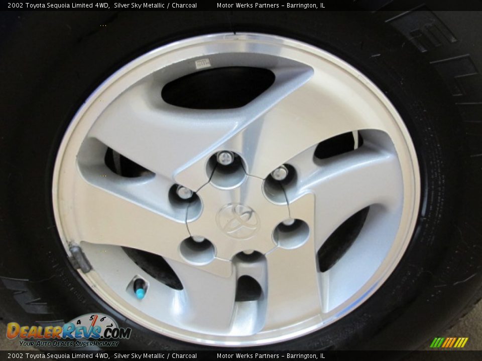 2002 Toyota Sequoia Limited 4WD Silver Sky Metallic / Charcoal Photo #14