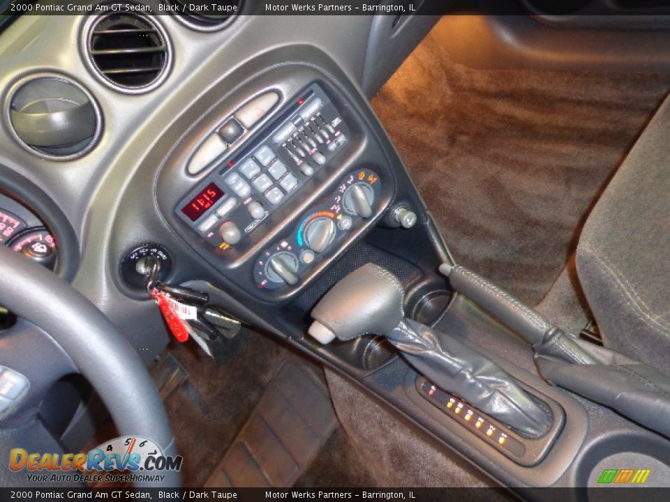 2000 Pontiac Grand Am GT Sedan Shifter Photo #15