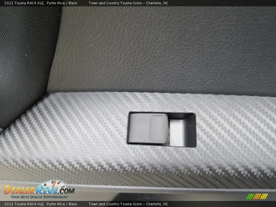 2013 Toyota RAV4 XLE Pyrite Mica / Black Photo #7